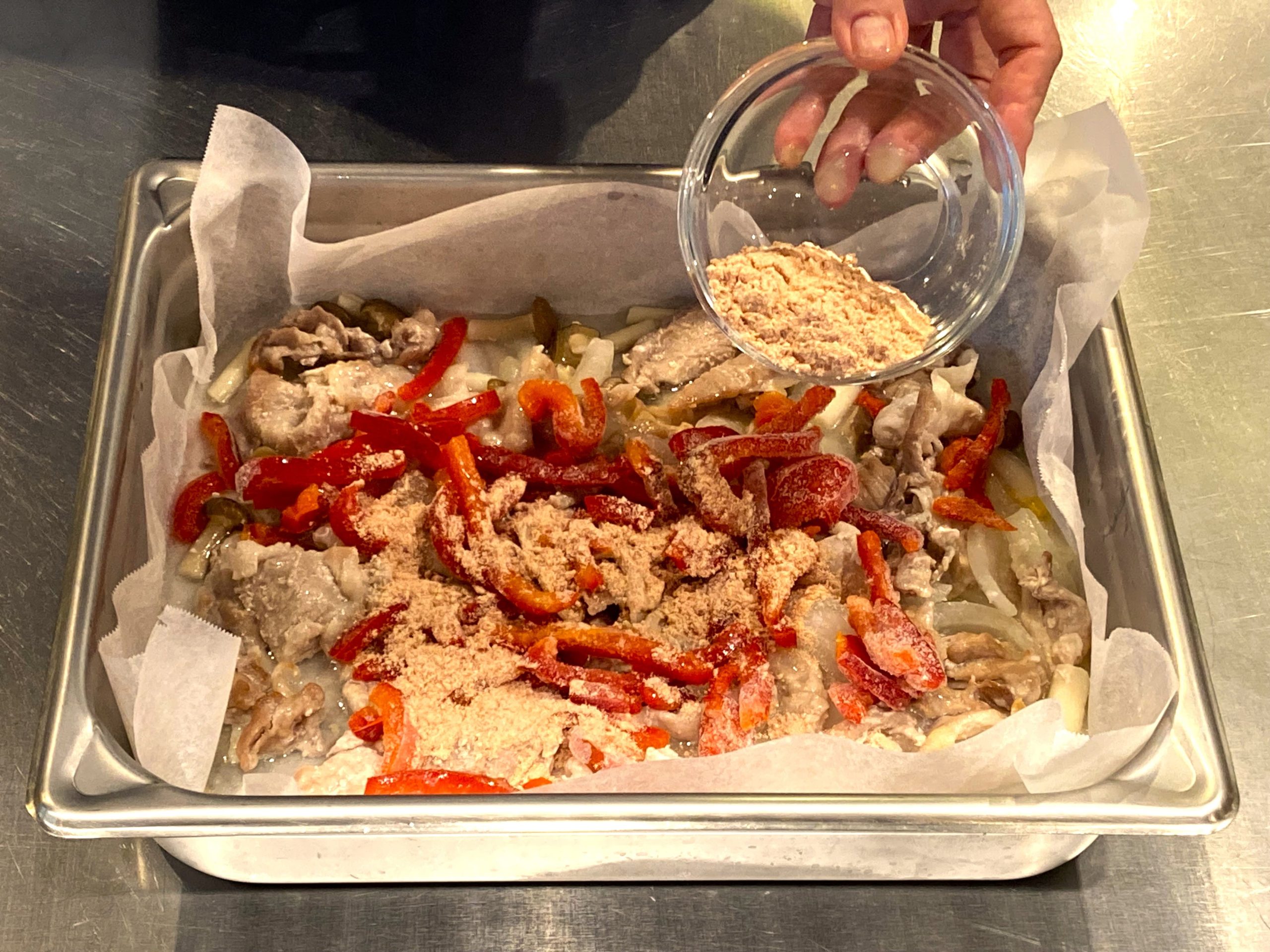 カヴァルマ(豚肉と野菜のトマト煮)